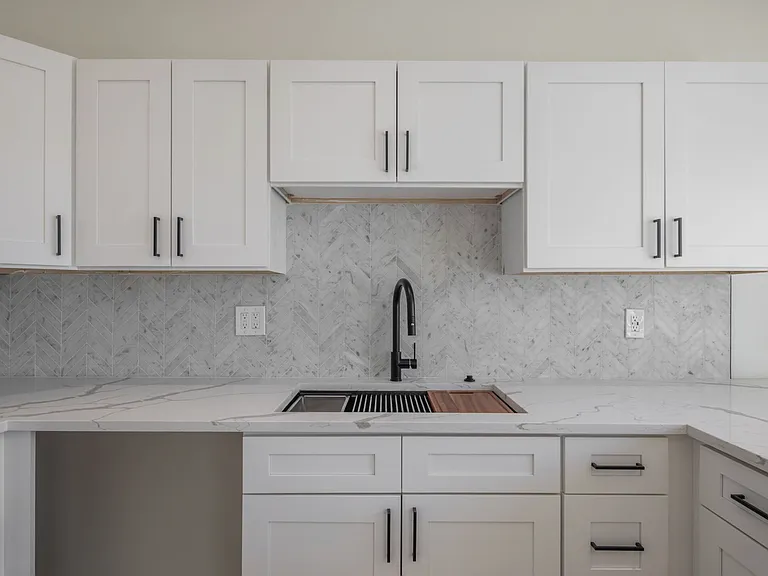 3250 Lorain Ave — Photo 3