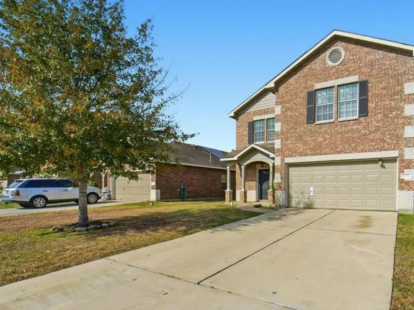 12830 Spruce Cir, Tomball, TX 77375