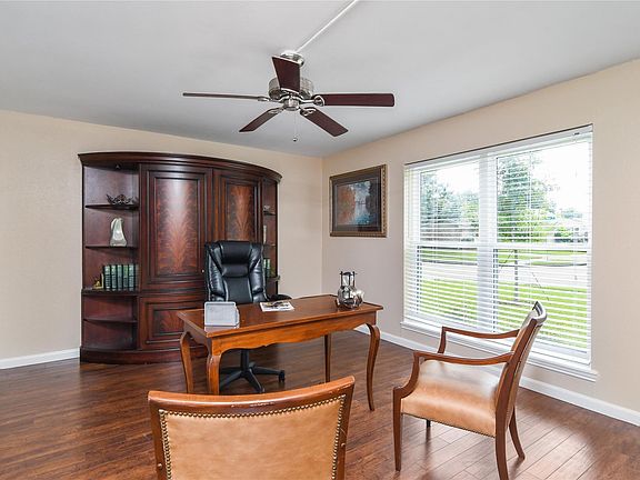 5th image of 10702 Bob White Dr