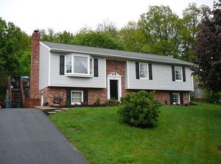 1412 Fieldale Pl, Harrisonburg, VA 22801