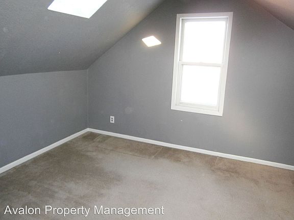 4th image of 4023 Bryant Ave N