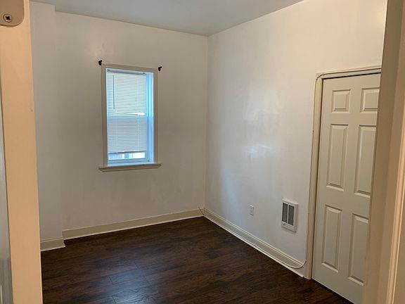 4th image of 4706 Longshore Ave #4706