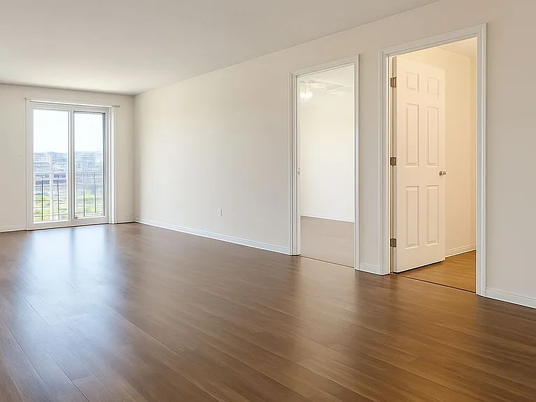 469 Church St #8 — Photo 4