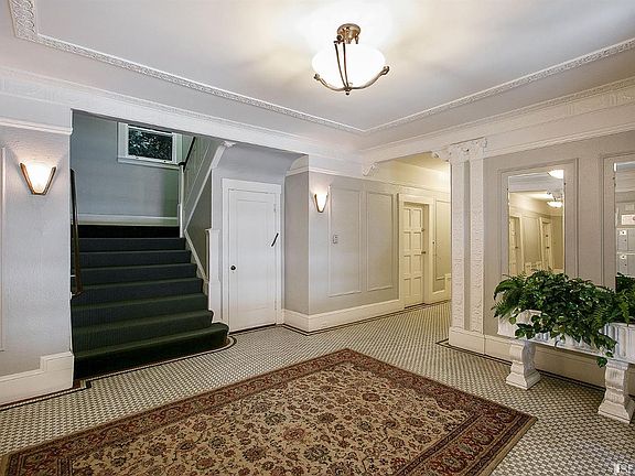 3rd image of 1805 Pine St APT 32