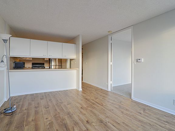 4th image of 2754 N Hampden Ct APT 604