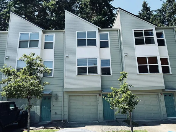 19065 14th Ct NE, Seattle, WA 98155