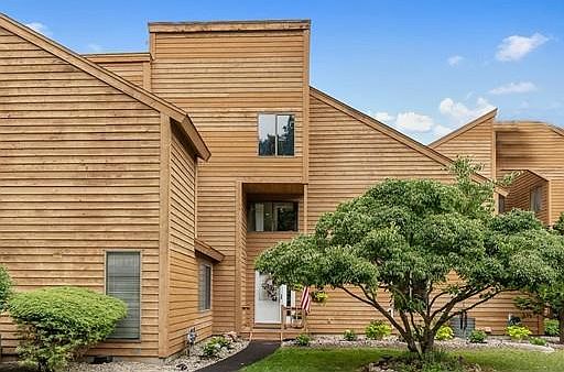 1st image of 23 Perkins Ct #44D