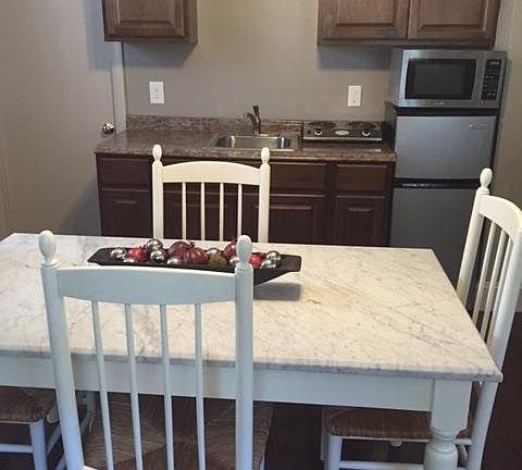 2nd image of 194 Palfrey St #1