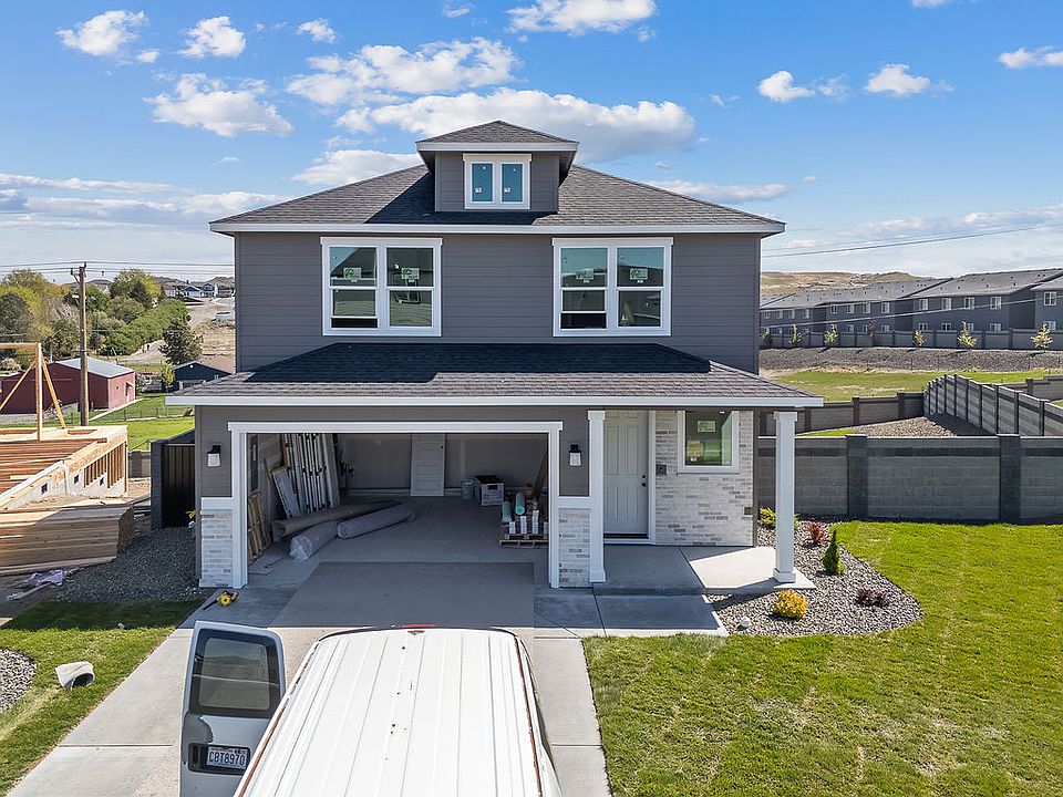 7642 Blanchard Loop by Aho Construction