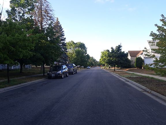 5th image of 705 18th Ave S