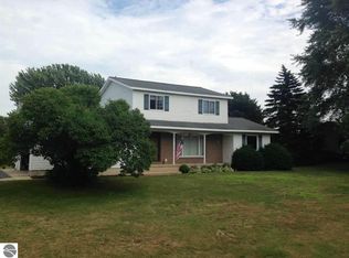 4434 Ridgemoor Dr, Traverse City, MI 49684