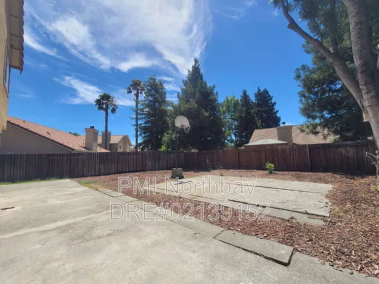 937 Iron Dr — Photo 20