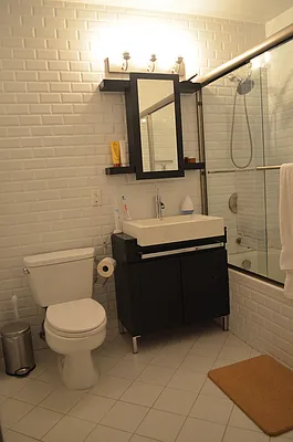 Rented by New Heights Realty | media 18