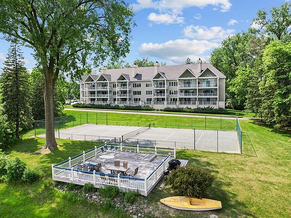 3rd image of 5009 Lake Ave APT 203
