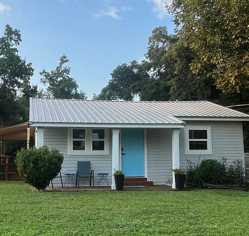 11633 County Road 48 - Property Image