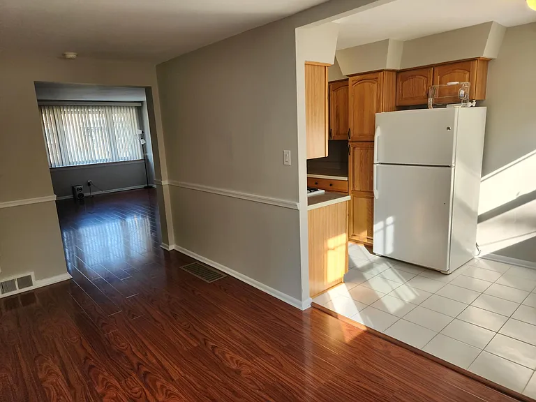 4431 Tolbut St — Photo 3