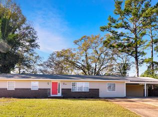 119 Walnut Dr, Enterprise, AL 36330