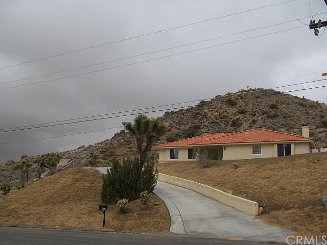 1st image of 55710 Desert Gold Dr