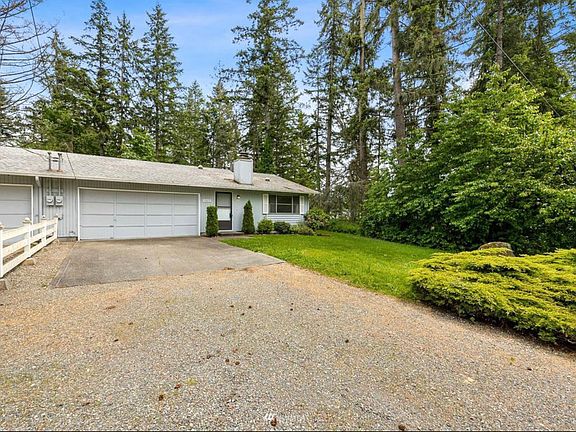 3rd image of 15113 74th Ave E #15113