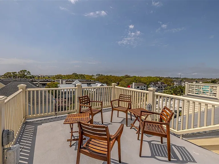 17 Sea Oats Ln — Photo 4