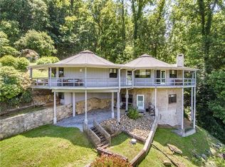 97 Patchens Estate Rd, Waynesville, NC 28786