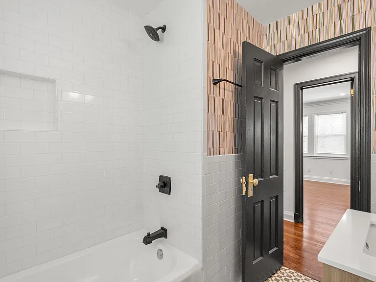 1834 Avon Ave SW — Photo 10