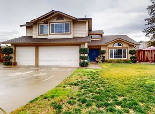 382 Gikas Ln, Turlock, CA 95382