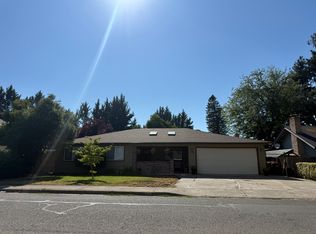 1210 Freeman Rd, Central Pt, OR 97502