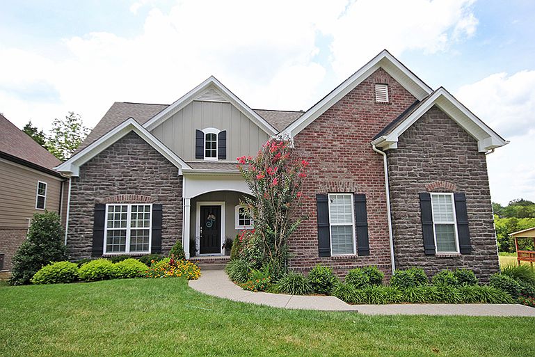 1st image of 4636 Sawmill Pl