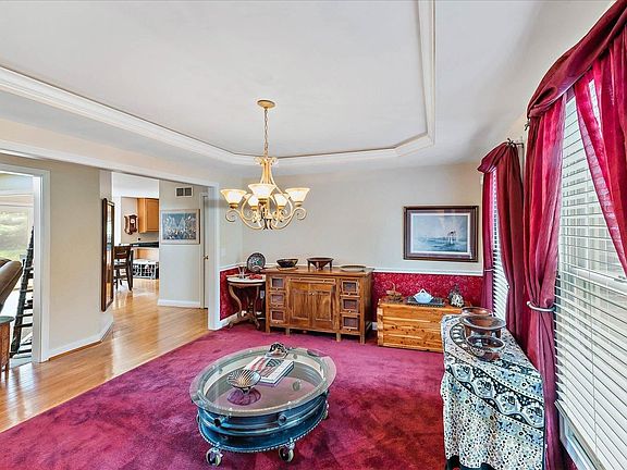 3rd image of 7158 High Saddle Ct