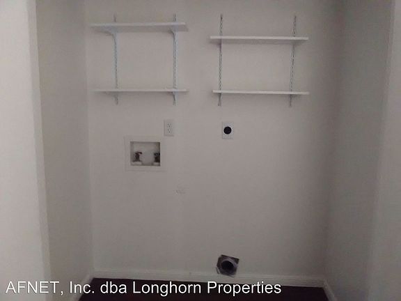 4th image of 1405 Van Zanten Ct APT A