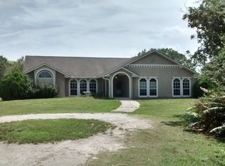 7055 81st St, Vero Beach, FL 32967