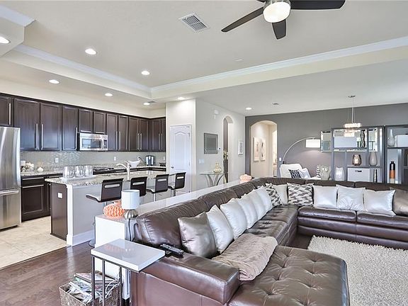 4th image of 6829 Park Strand Dr