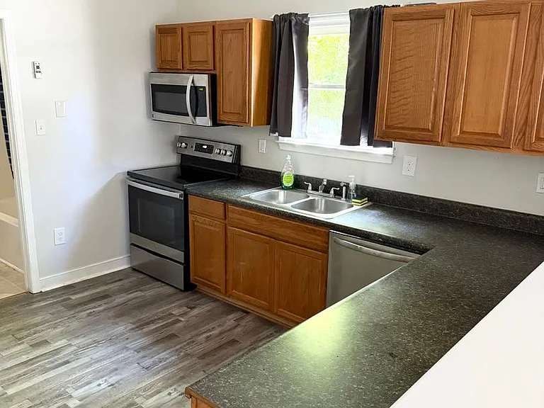 7202 Harrison Ave — Photo 5