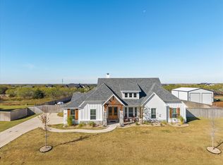 8221 David Ln, Midlothian, TX 76065