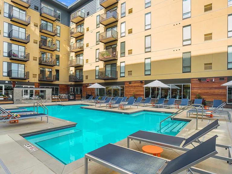 Indigo Apartments — Photo 15