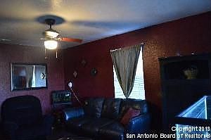 4th image of 417 Juanita Ave