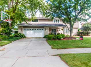 8224 Spyglass Cir, Orland Park, IL