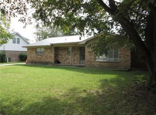 1914 W Northgate Dr, Irving, TX 75062