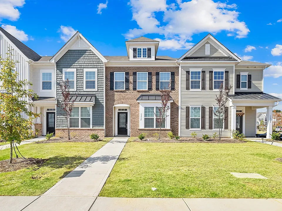 13932 Castle Nook Dr