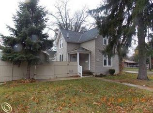 105 Hubbard Ave, Mount Clemens, MI