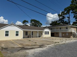 1700 Ridgefield Ave #F, Thibodaux, LA 70301