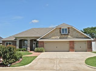12020 Wickford Pl, Yukon, OK 73099
