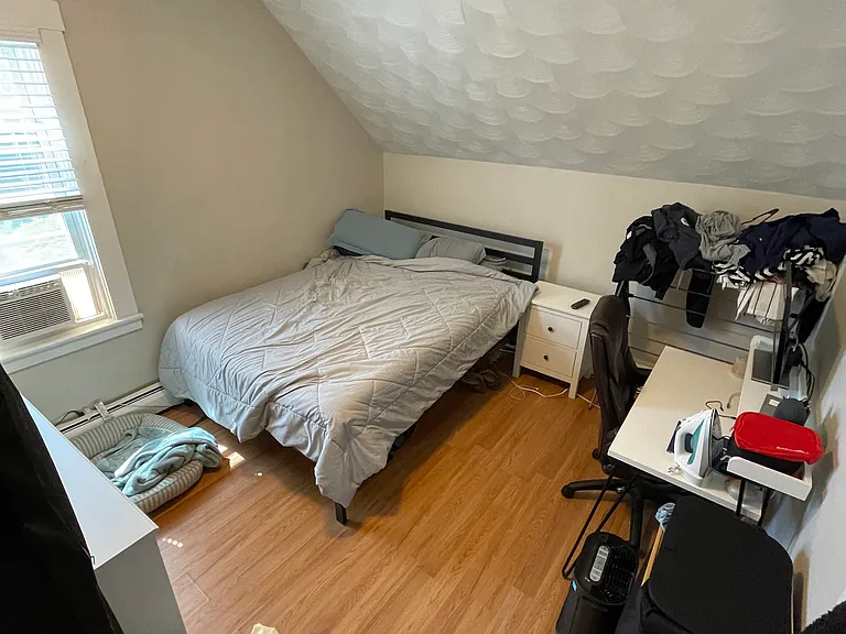 615 Wood St #2 — Photo 11
