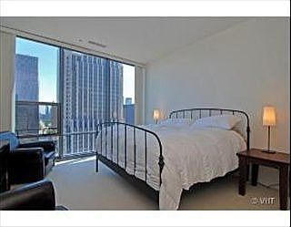 5th image of 240 E Illinois St APT 2711