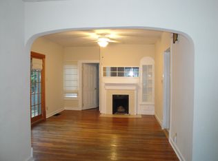 712 W Hill St APT 1, Champaign, IL 61820