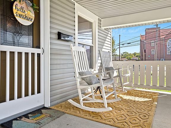 5th image of 874 Bellefontaine Ave