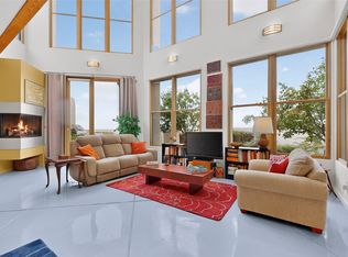 85 Avenida Frijoles, Santa Fe, NM 87507
