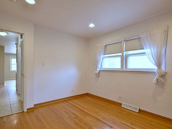 5th image of 10220 McNerney Dr