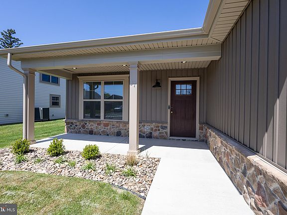 5th image of 37 Grainfield Ct